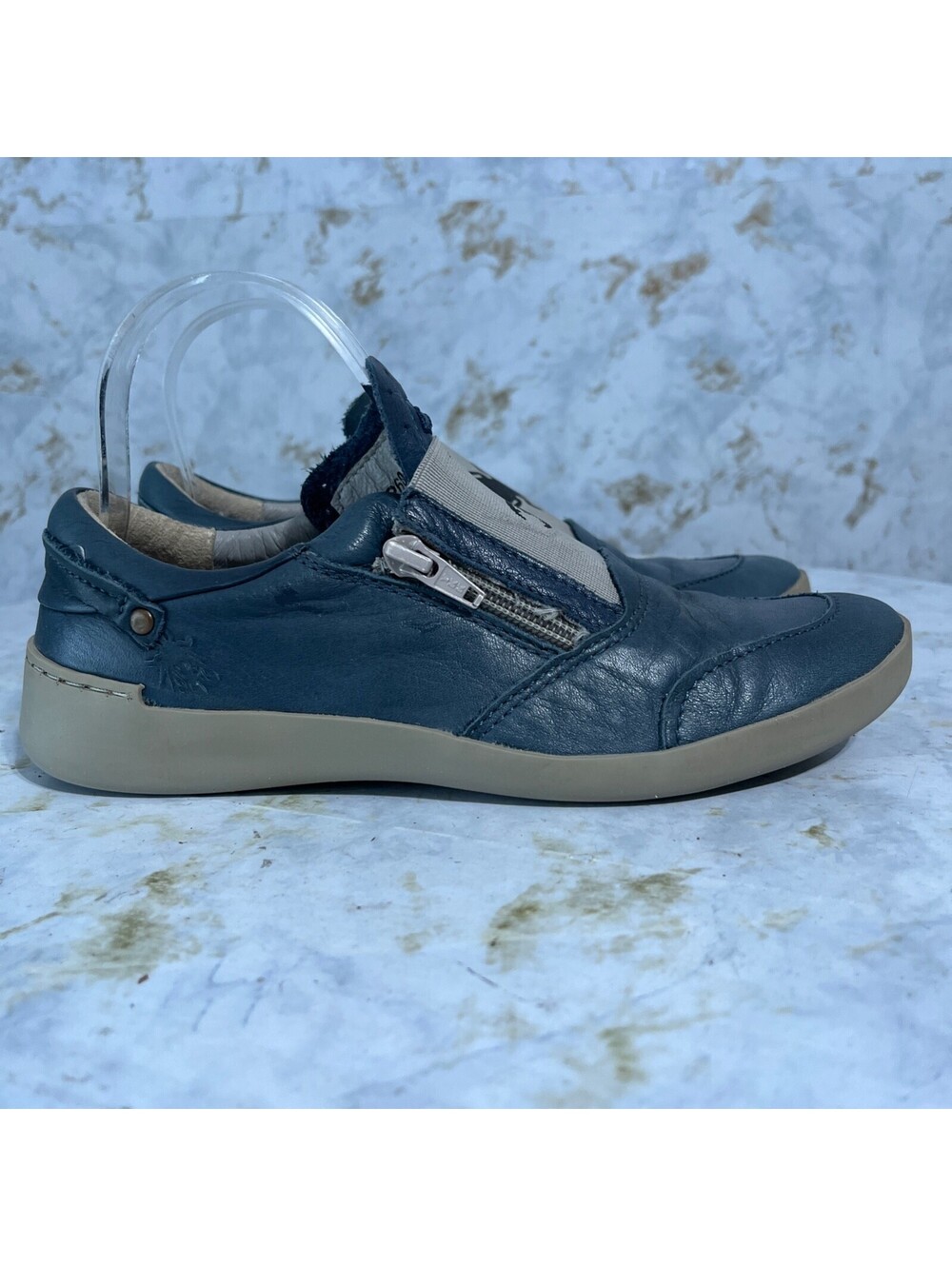 Fly London 37 Women's Size 6.5M Shoes Blue Gray Leather Zip Up Fashion Sneakers
